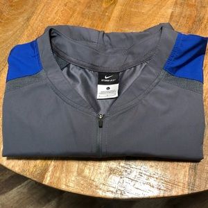 Nike StormFit golf pullover - L